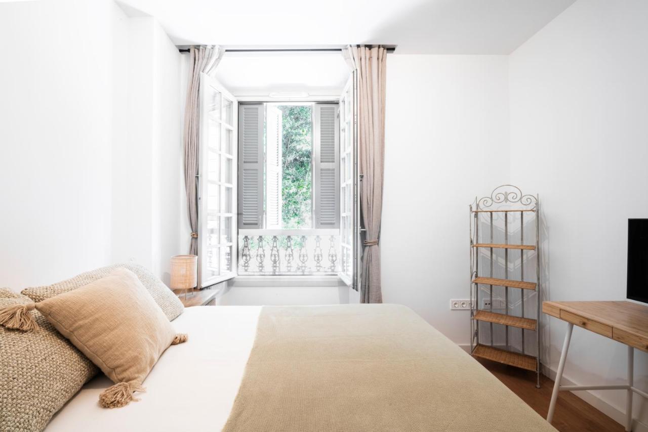 Appartamento Apartamento De Lujo En Plaza Del Teatro Málaga Esterno foto