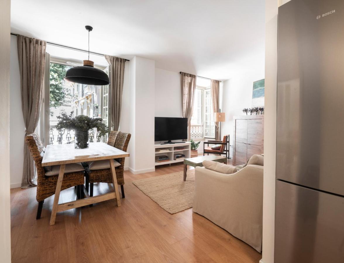 Appartamento Apartamento De Lujo En Plaza Del Teatro Málaga Esterno foto